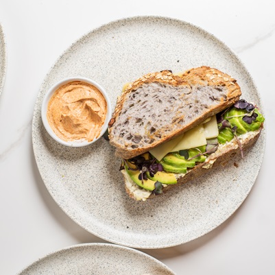 [SANDEAGU] SANDWICH DE AGUACATE
